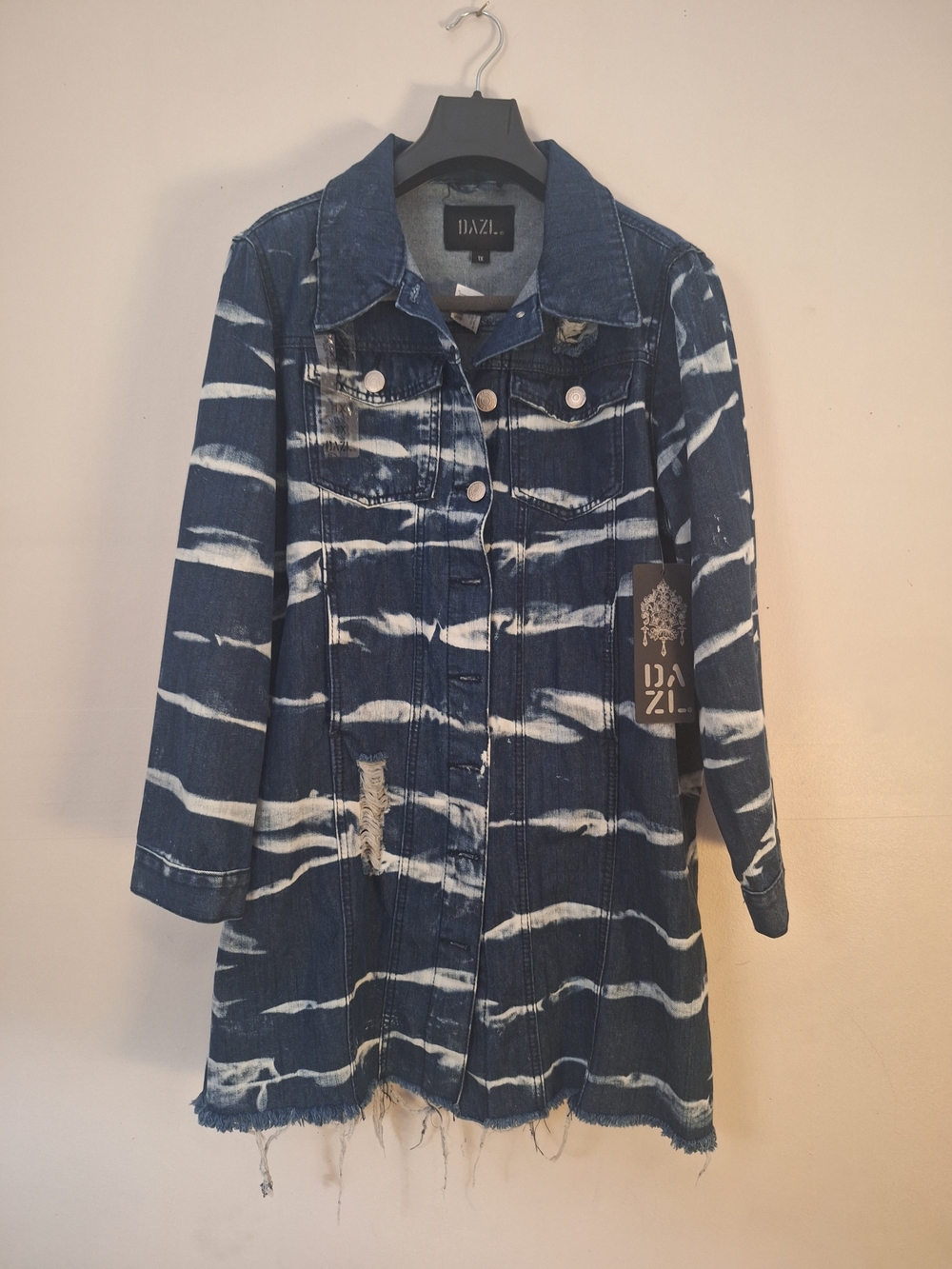 NWT Dazl Distressed Tie-Dye Long Denim Jacket - Blue 1X